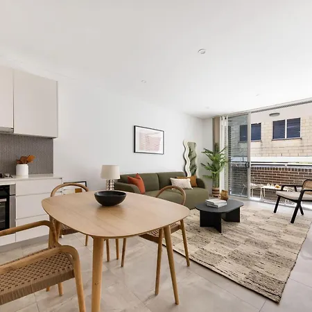 Kahlo Alexandria - Stylish 2 Bdrm Walk To Train Apartment Sydney Exterior photo