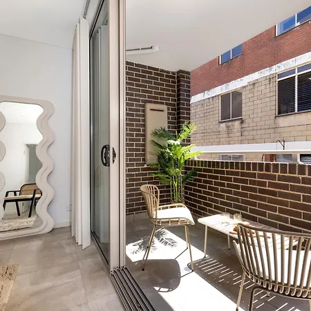 Kahlo Alexandria - Stylish 2 Bdrm Walk To Train Apartment Sydney Exterior photo